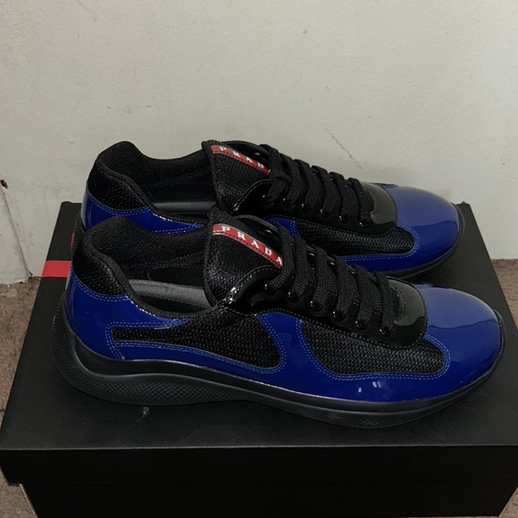 Im selling these prada shoes i bought them off the website and they came too big - Picture 6 of 7